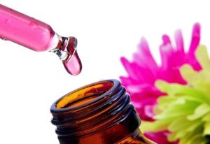 Rosa damascena olio essenziale